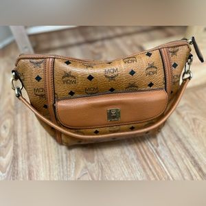 MCM SHOULDER  BAG
